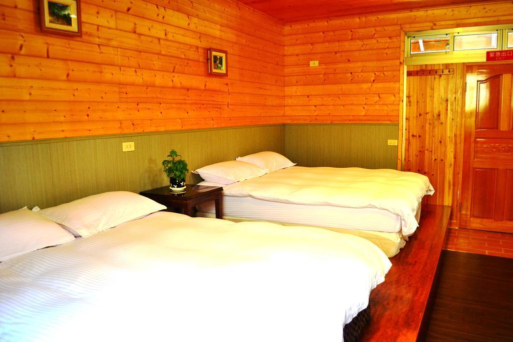 Bed and Breakfast 仲明居zhong Ming Ju Taoyi Fang Fanlu Экстерьер фото